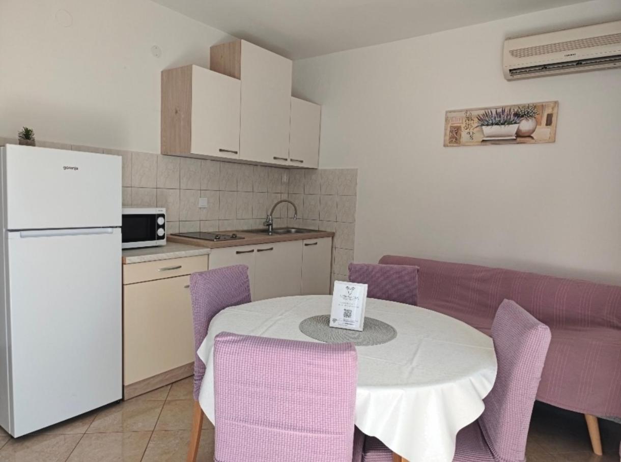 Casa Lidija Apartment โรวีน ภายนอก รูปภาพ