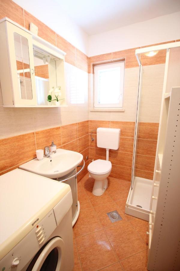 Casa Lidija Apartment โรวีน ภายนอก รูปภาพ